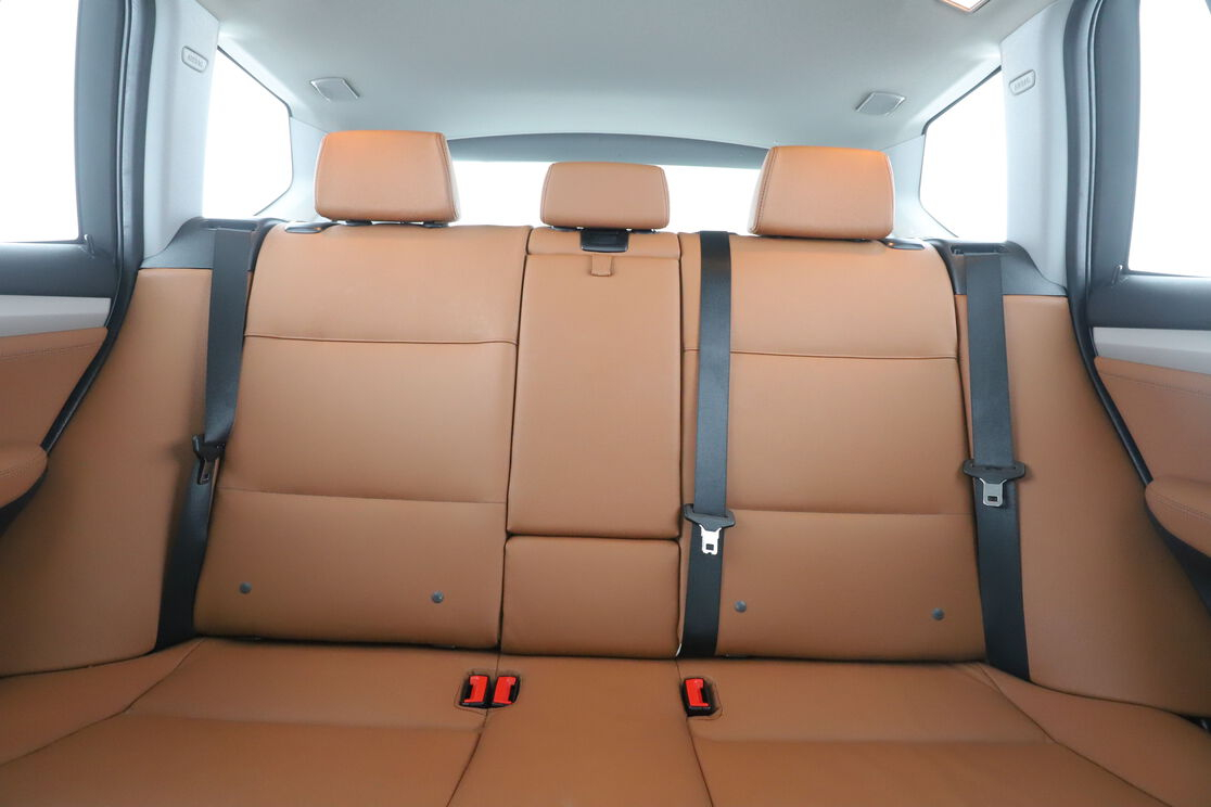 BMW X3 xDrive20dA Lounge Plus — photo 14
