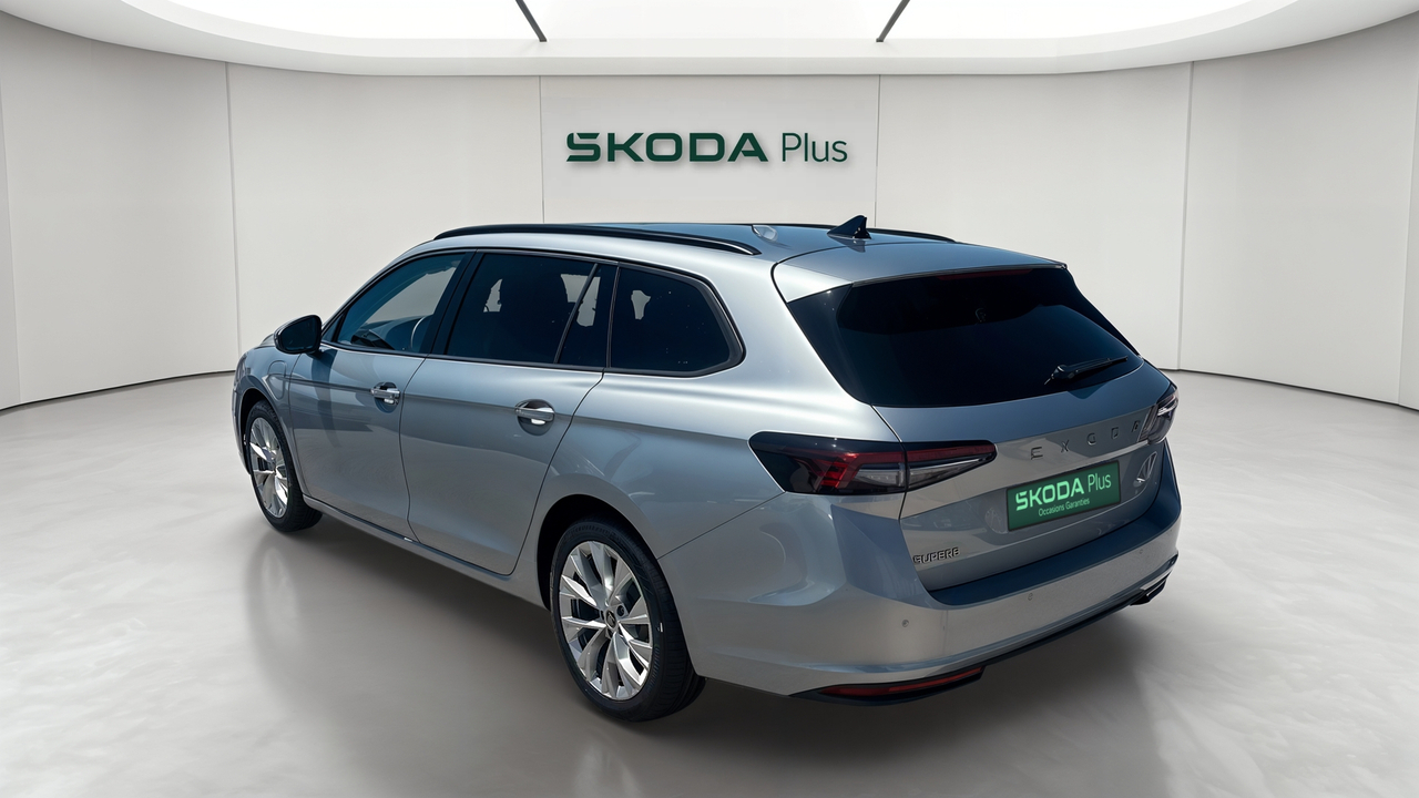 Skoda Superb Combi 1.5 TSI 204 ch PHEV DSG6 — photo 3