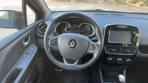 Renault Clio Estate 1.5 dCi 90 Energy - Business – 2016 – 137700 km – Diesel – Boîte Manuelle — photo 28