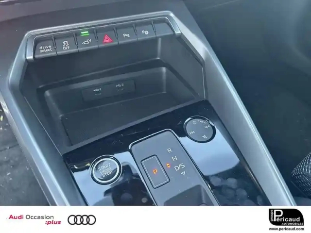Audi A3 sportback 40 tfsie 204 s tronic 6 — photo 29