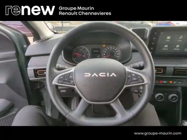 Dacia Sandero 1.0 tce 90ch stepway expression — photo 15