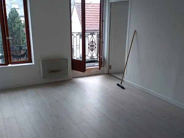 Particulier loue grand T1