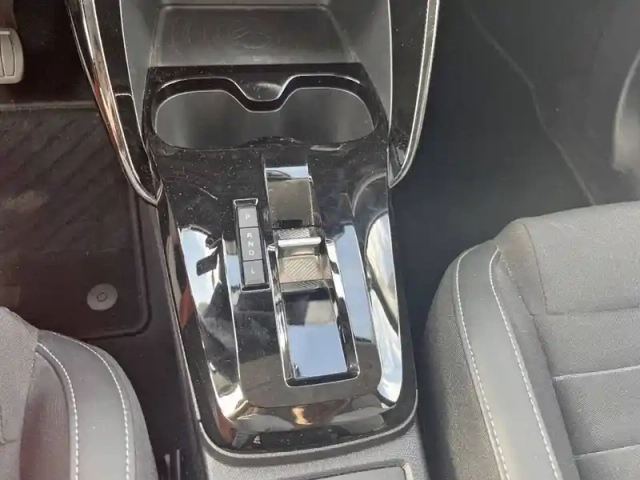 Citroën C3 hybride 110 ch automatique — photo 14