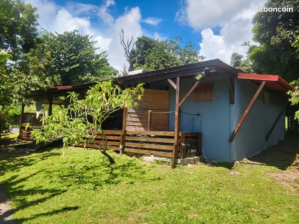Studio meublé mitoyen