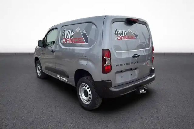Peugeot Partner dangel 4x4 fgn diesel 130 ch m automatique — photo 4