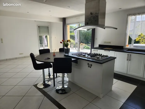 Spacieuse maison 165m2 Malville