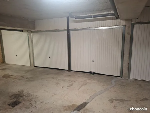 Viielle chappelle - boxe double - residence hyper securisée