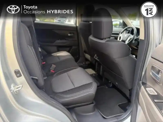 Mitsubishi Outlander phev twin motor business 4wd — photo 7