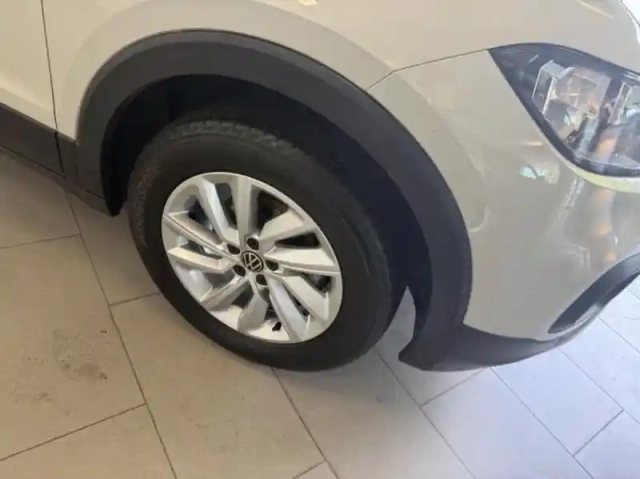 Volkswagen T-Cross 1.0 tsi 110ch life tech dsg7 — photo 13