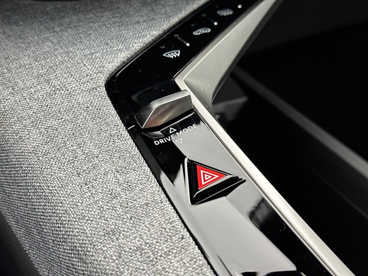 Peugeot 3008 hybrid 145 e-dcs6 allure — photo 30