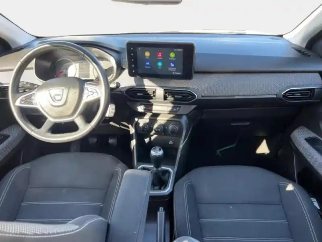 Dacia Sandero 1.0 tce 90ch confort -22 — photo 13