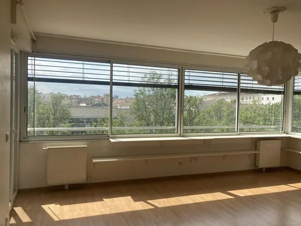 Appartement 3 pièces 98 m²