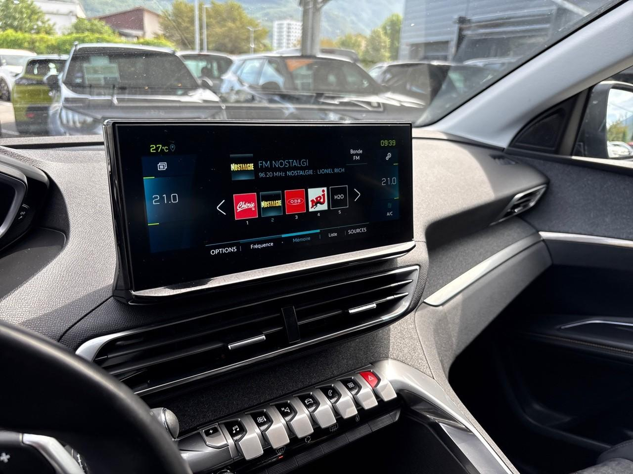 Peugeot 3008 hybrid 225ch roadtrip e-eat8 — photo 15