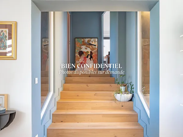 Maison familiale et sa piscine