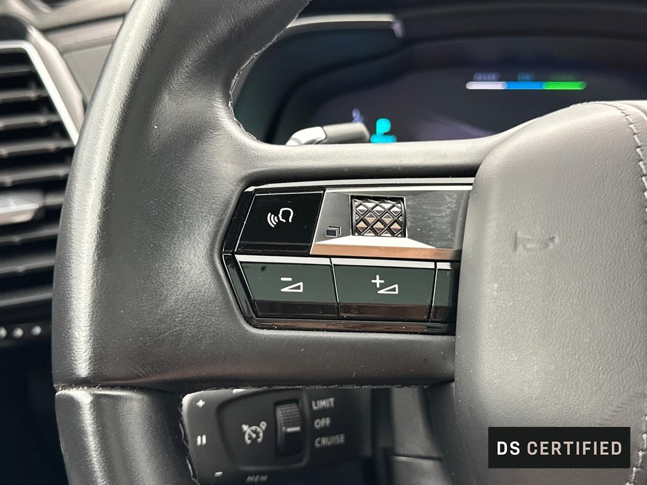 Ds Ds 7 crossback crossback hybride e-tense 225 eat8 rivoli — photo 21