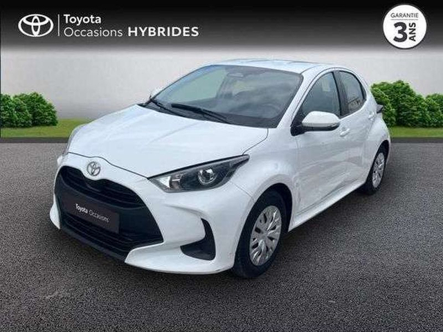 Toyota YARIS Toyota Yaris 116h Dynamic 5p MC24