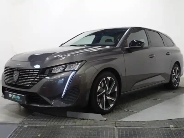 Peugeot 308 sw 1.2 puretech 130ch s&amp;s allure pack — photo 1
