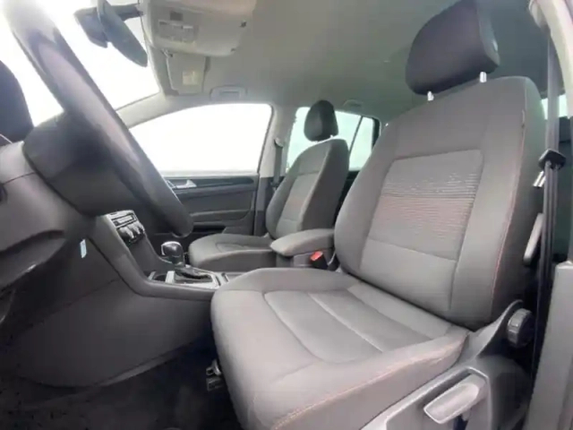 Volkswagen Golf Sportsvan 1.4 tsi 125ch bluemotion technology sound dsg7 — photo 11
