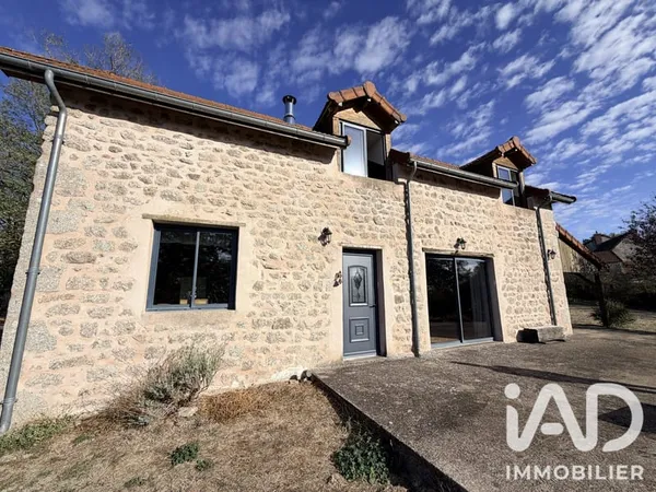 Maison 5 pièces 270 m²