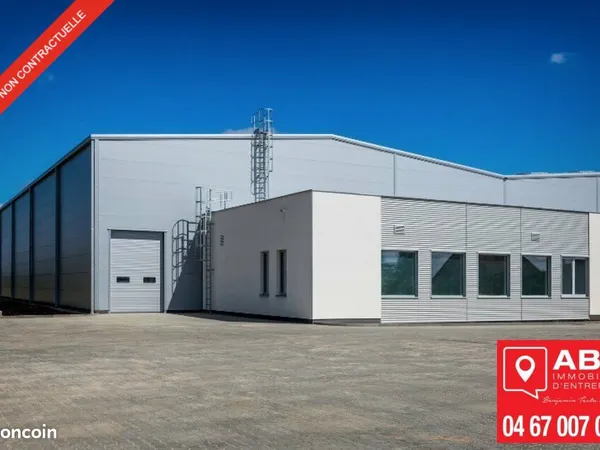 LOCAL D'ACTIVITE 730 m² SERVIAN