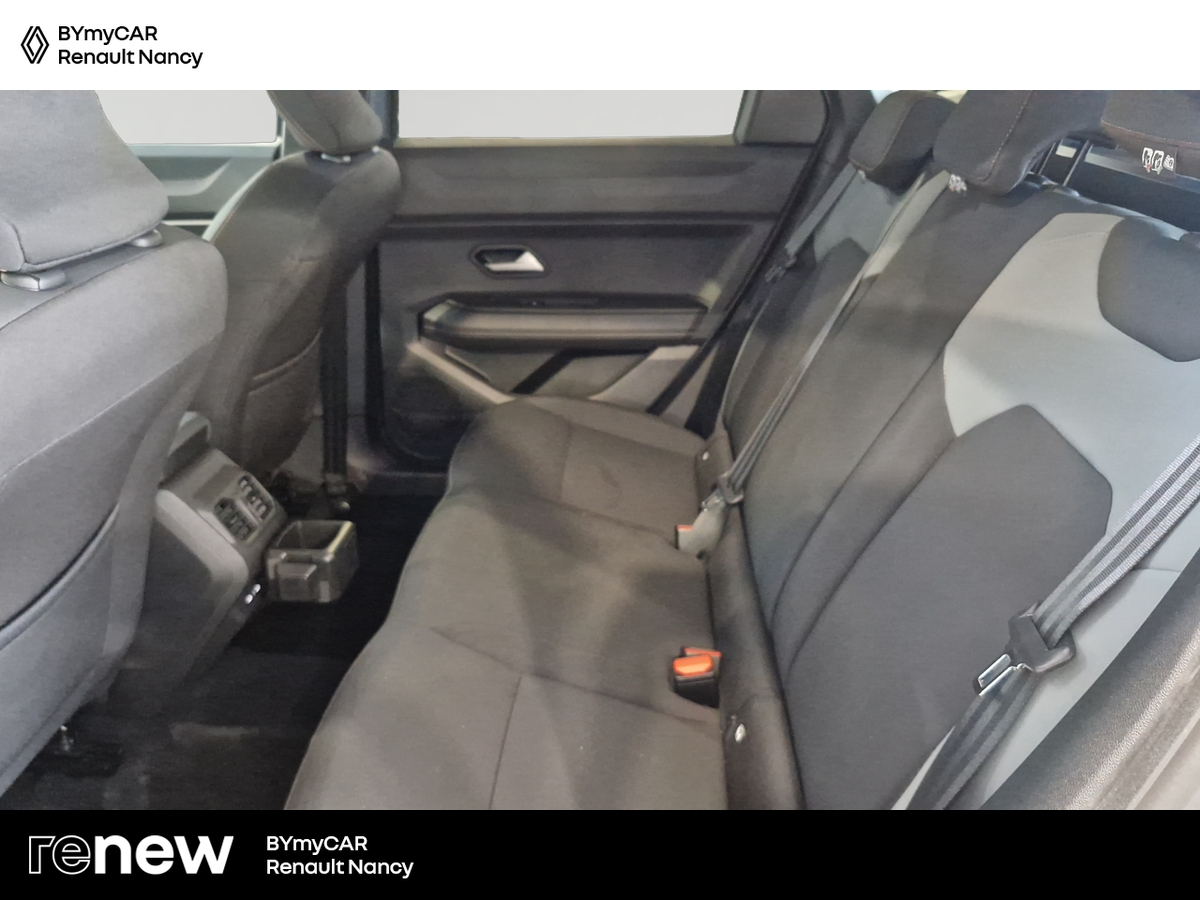 Dacia Bigster Mild Hybrid 140 — photo 12