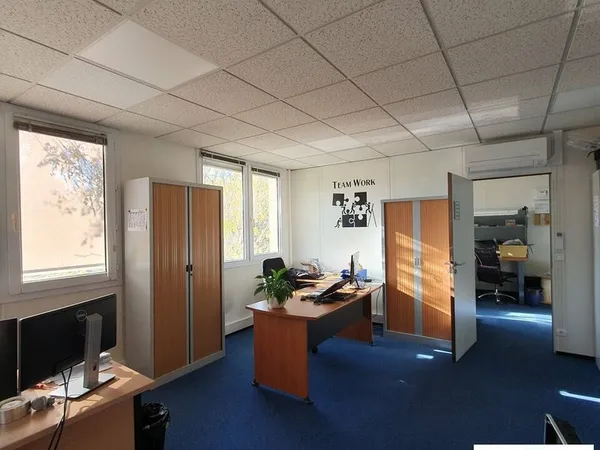 Bureaux 80 m² MOIRANS