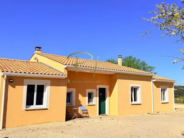 Magnifique maison avec vue exceptionnelle à Orgnac-l'Aven (