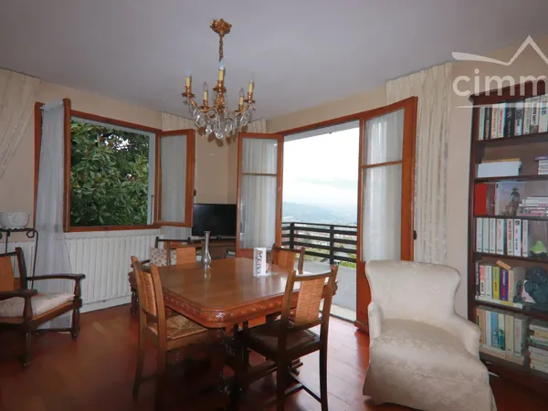 Belle maison familiale au calme avec vue dégagée