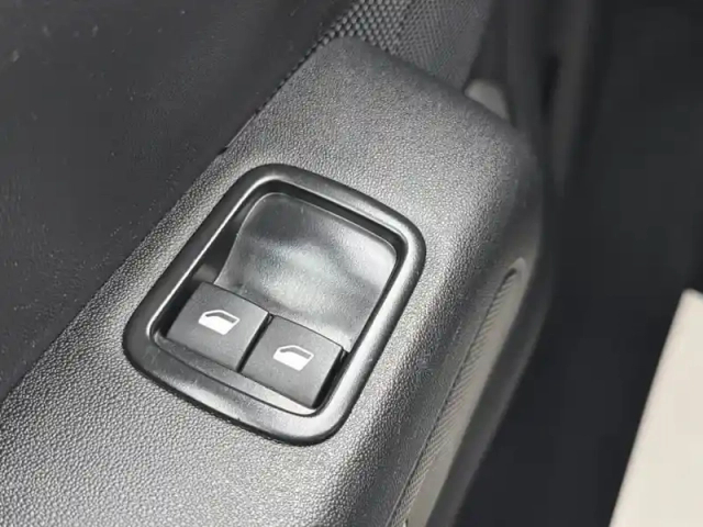 Citroën C3 bluehdi 100 ch bvm6 plus — photo 20