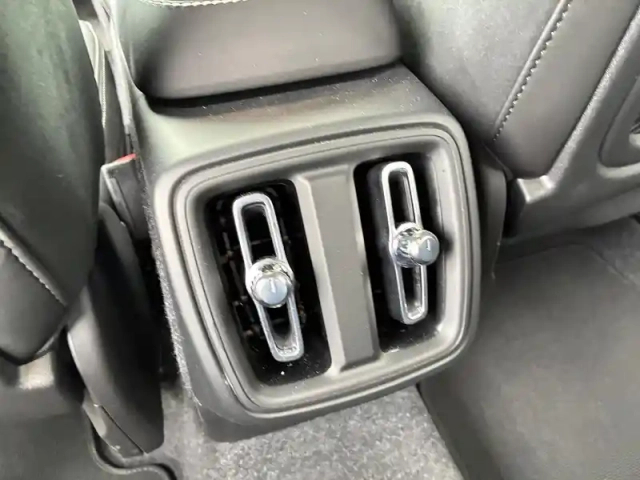 Volvo Xc40 b3 163 ch dct7 — photo 30