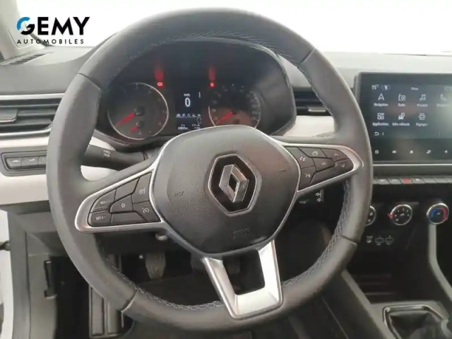 Renault Clio tce 90 — photo 13