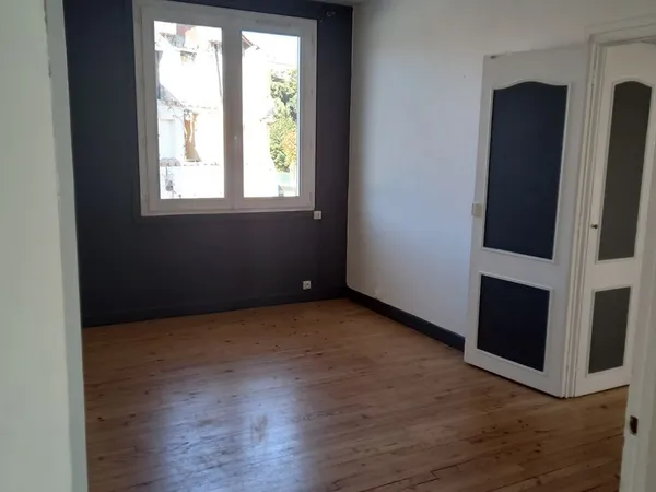 Appartement T4 avec garage et terrasse