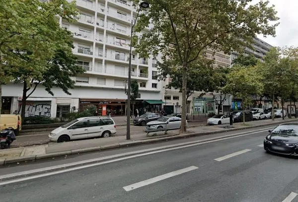 Local commercial 58 m² Paris