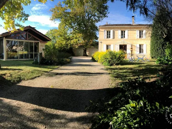 Maison 6 pièces 290 m²