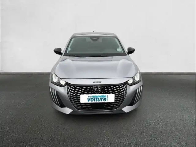 Peugeot 208 hybrid 110 e-dcs6 — photo 30