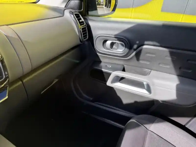 Citroën C5 Aircross 1.5 bluehdi 130 live — photo 15