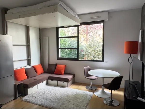 Levallois-Perret - Superbe studio meublé 30 m² « Prêt à vivre » Résidence haut de gamme)