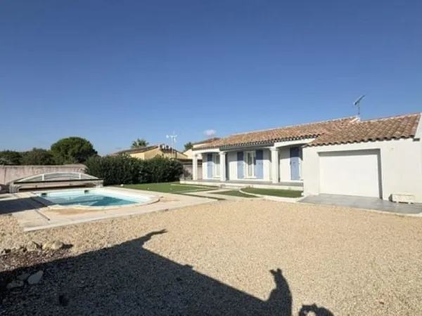 VILLA P6 + PISCINE BELLEGARDE CENTRE