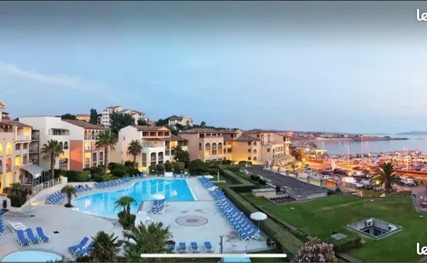 Appartement T2 en Rez de Jardin avec terrasse et accès direct plages, mer et piscine dans résidence 