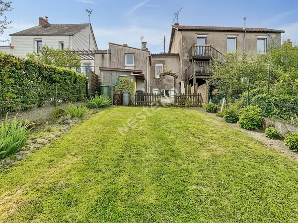 Maison 5 pièces à vendre à SEVREMOINE -