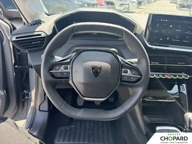 Peugeot 208 100 s&amp;s bvm6 — photo 17