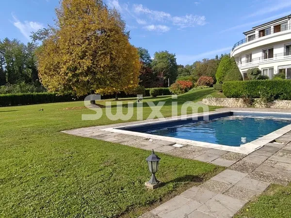 Villa d'exception sur 57 ares, emplacement premium
