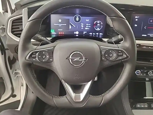 Opel Grandland hybrid 225 ch bva8 — photo 34
