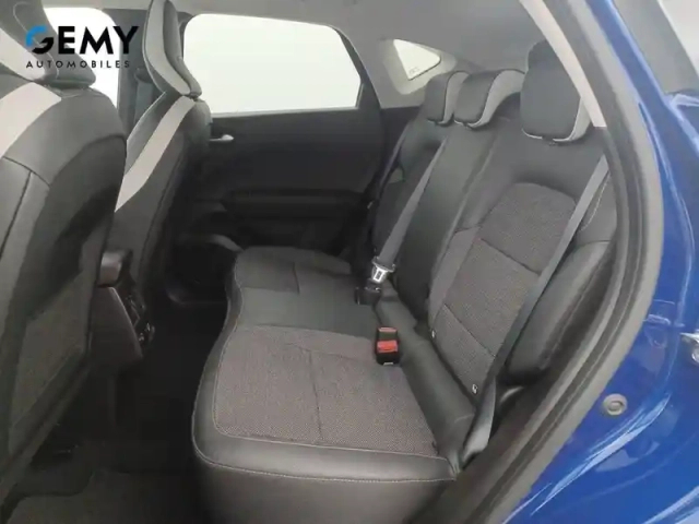 Renault Captur e-tech plug-in 160 — photo 46