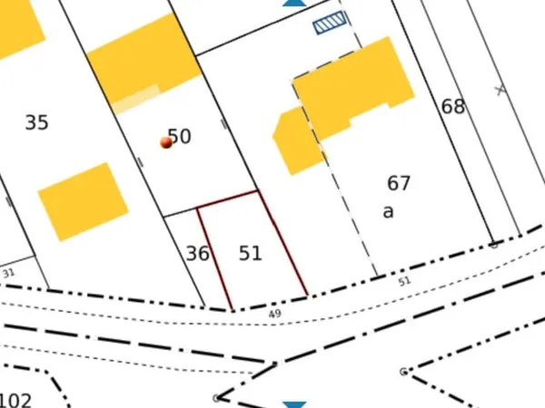 Terrain 153 m²