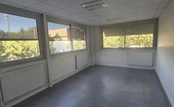 BUREAUX A LOUER Beaucouzé