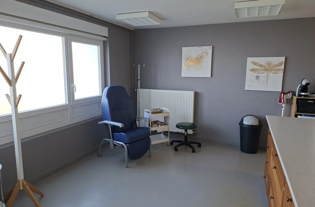 Photo 1