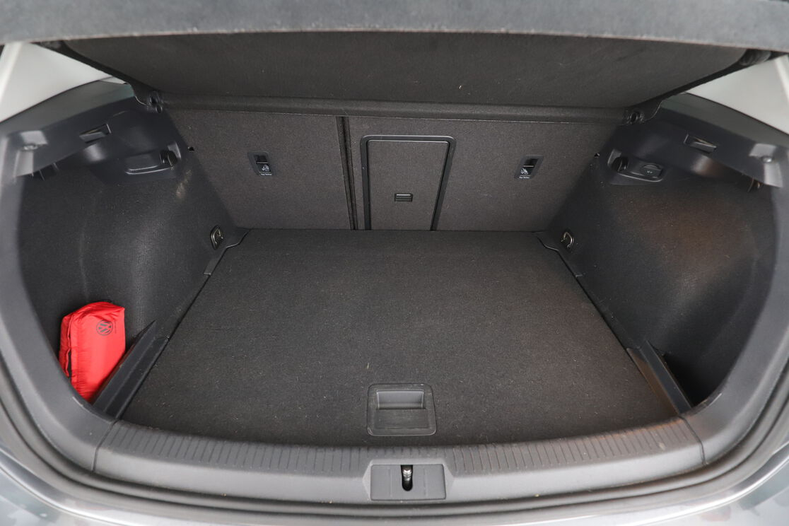 Volkswagen Golf VII 1.0 TSI IQ.Drive BV6 — photo 16