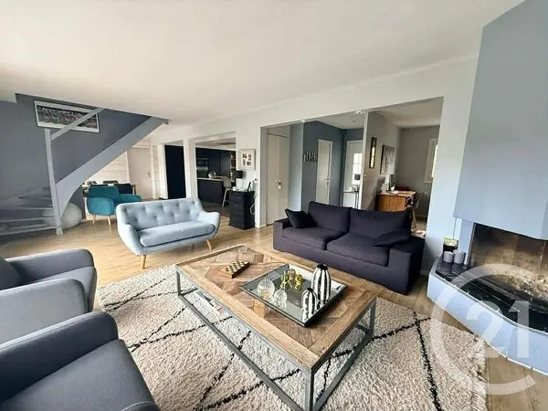 Maison 7 pièces 170 m²