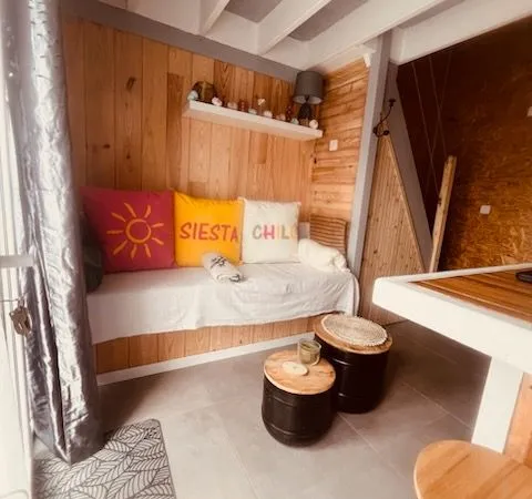 Studio 20 m2 a l'année tout equipé
